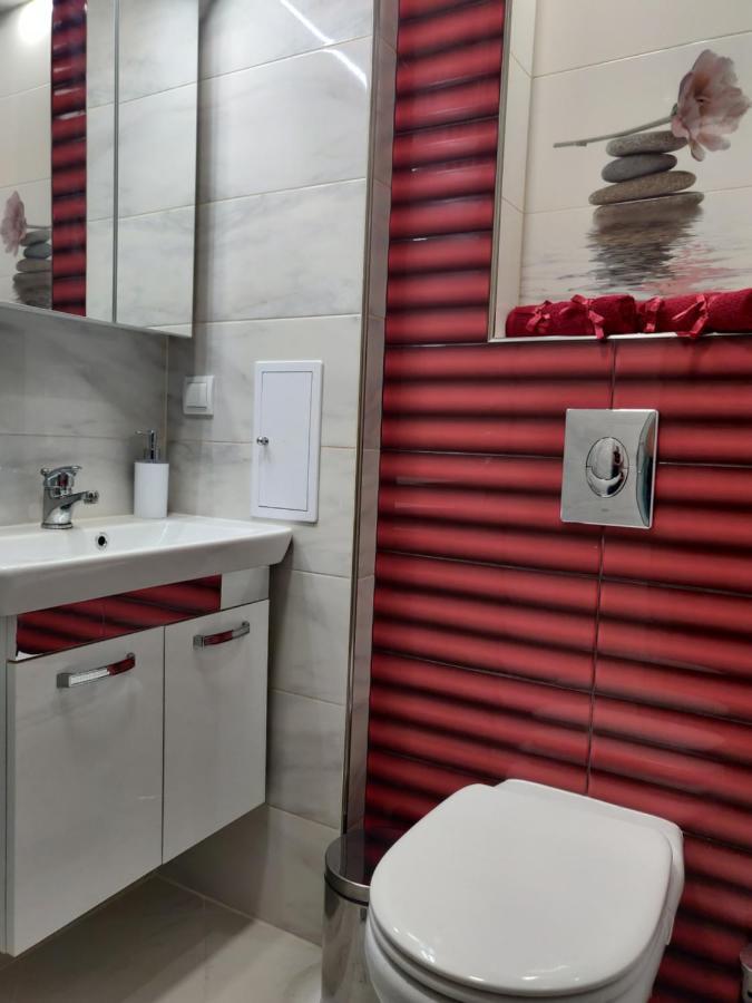 White Apartment Kazanlŭk Dış mekan fotoğraf